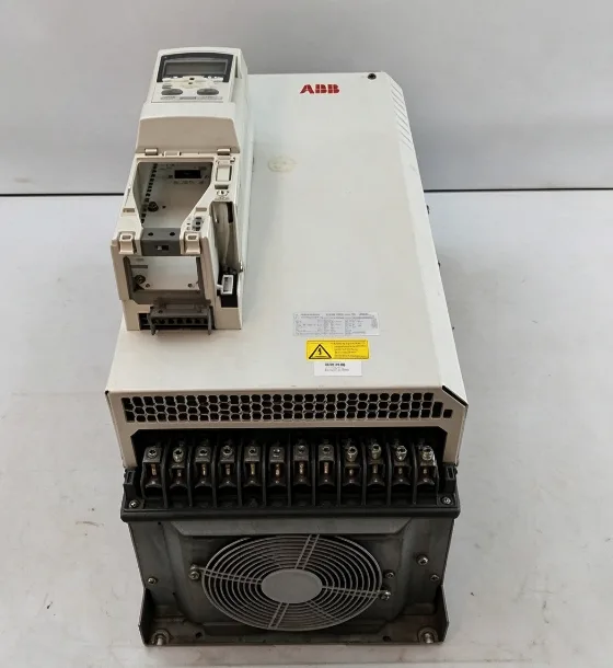 ABB ACS850-04-144A-5+J400 AC Drive Module 400/480/500V AC 142A 50/60Hz 2