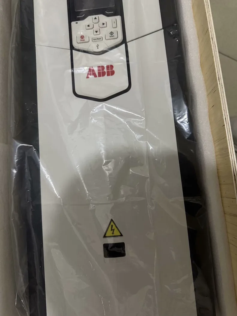 ABB ACS850-SP04-018A-5 P2501E YL