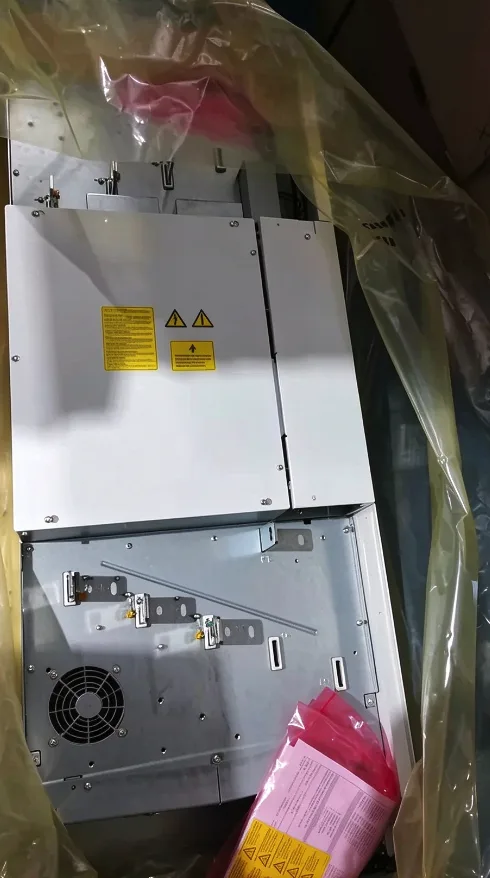 ABB ACS850-04-650A-5+0H354+J400 Inverter 3
