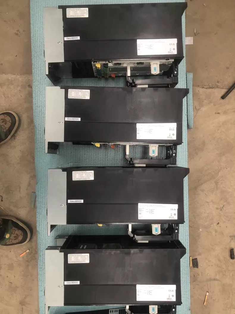 ABB ACS880-01-032A-3+N5050+N8015 INVERTER 3