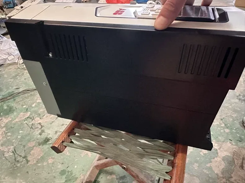 ABB ACS880-01-032A-4 Inverter 3