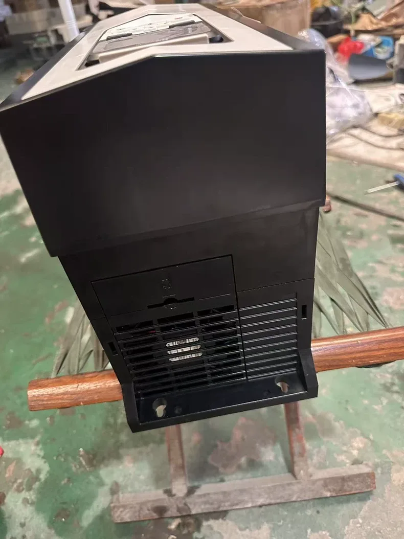 ABB ACS880-01-032A-4 Inverter 6