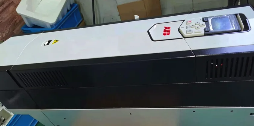 ABB ACS880-01-049A-7+K454 3
