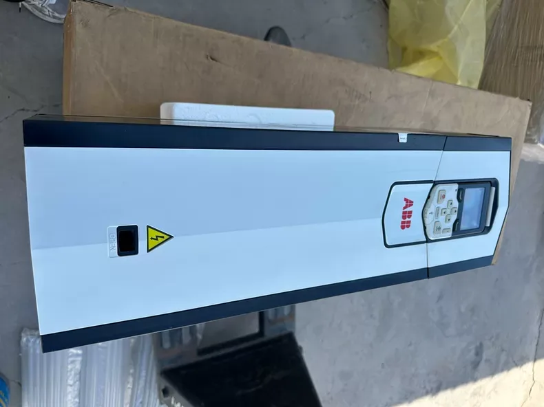 ABB ACS880-01-065A-5+D150 Variable Frequency Drive