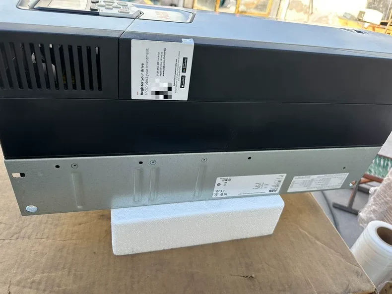 ABB ACS880-01-065A-5+D150 Variable Frequency Drive 2