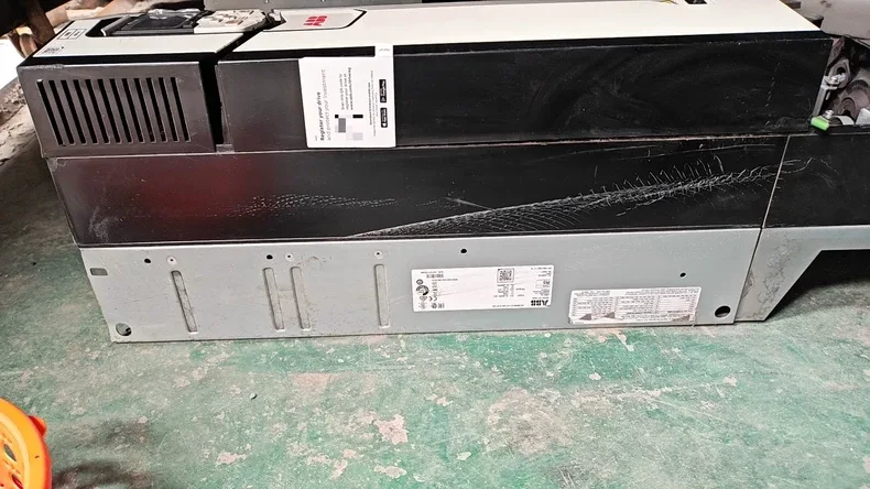 ABB frequency converter ACS880-01-072A-3+D150 2