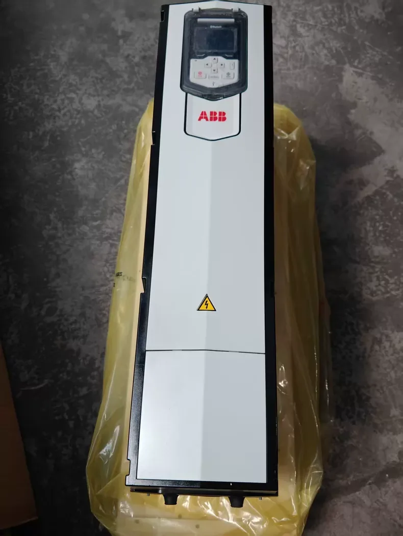 ABB ACS880-01-077A-5+B056 45kW 77A VFD Drive UL Type 12 WE PAY Import Duties 2