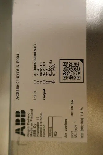 ABB ACS880-01-077A-5+P904 2
