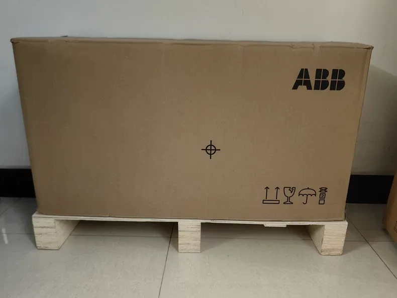 ABB ACS880-01-087A-3+D150 Frequency Converter 4