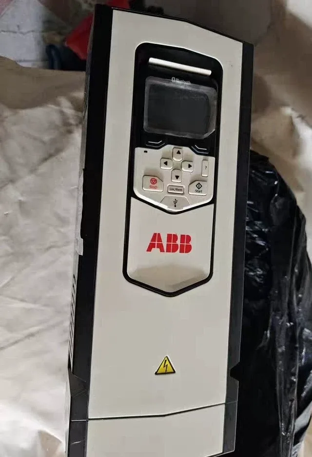 ABB ACS880-01-145A-3+D150+N5050 Inverter Frequency Converter And