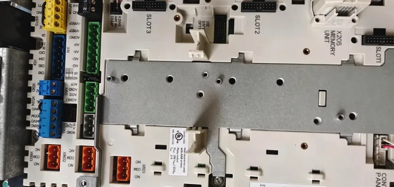ABB ACS880-01-180A-5+D150 Frequency Converter MS 3