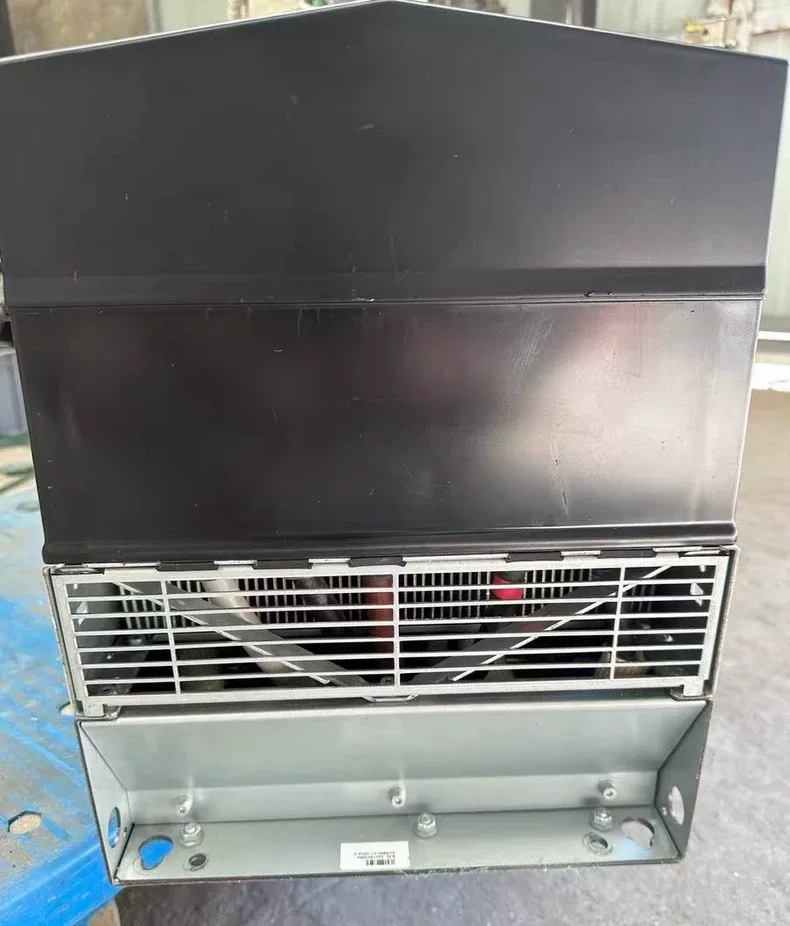 ABB ACS880-01-293A-3 Inverter By 6