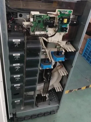 ABB ACS880-04M-0320-7+P901 4