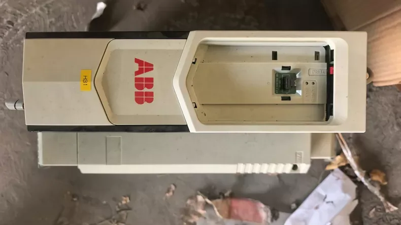 ABB ACS880-104-0035A-5