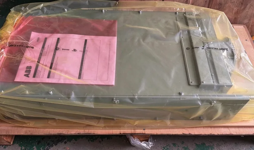 ABB ACS880-104-0140A-7 frequency converter 3