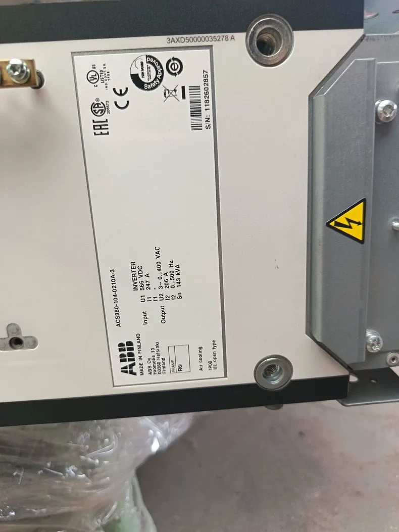 ABB ACS880-104-0210A-3 Inverter Frequency converter MMD0 5