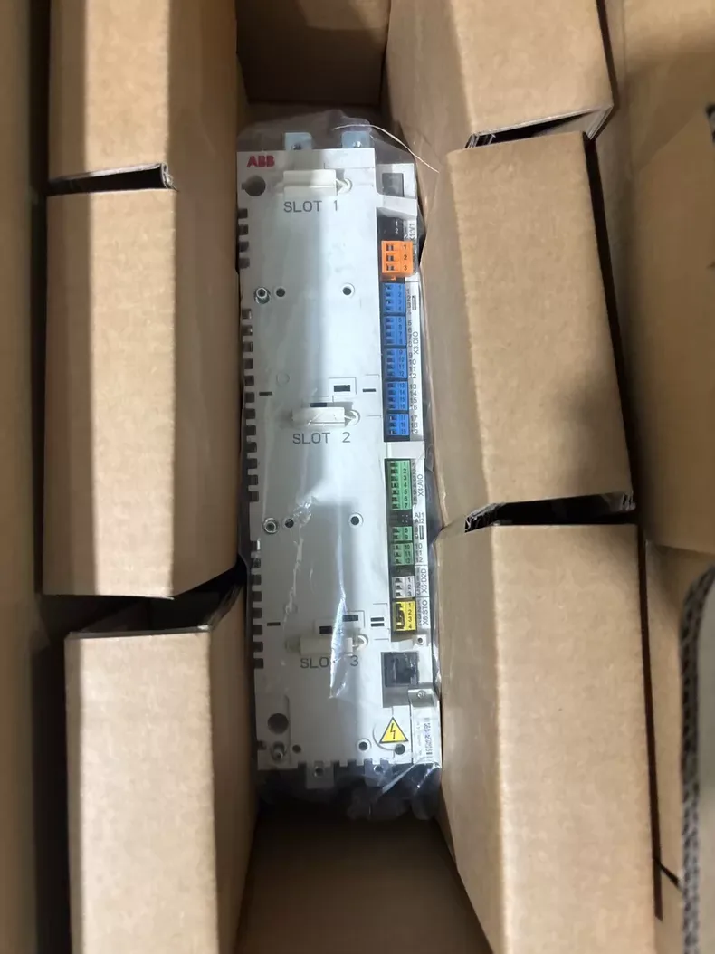 ABB ACSM1-04AS-03A0-4 inverter
