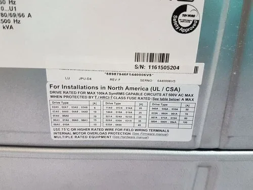 ABB ACSM1-04AS-073A-4+K454+N2016+N7008+P904 CASE is DAMAGED 4