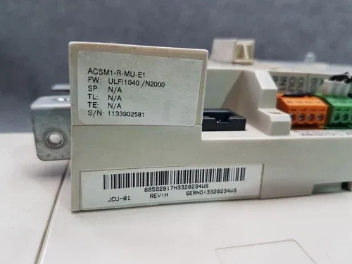 ABB ACSM1-SPA0-046A-4 +ACSM1-R-MU-E1 FW ULFI1040 / N2000 FREQUENCY INVERTER 3